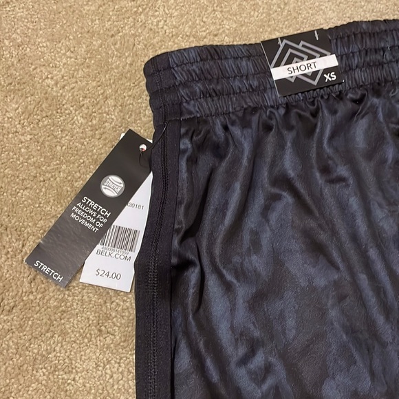 🆕 NWT Black ZELOS Running Shorts - X-Small - Picture 4 of 4